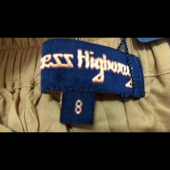 Vintage Inspired Mustard Yellow mini skirt - Picture 5 of 8